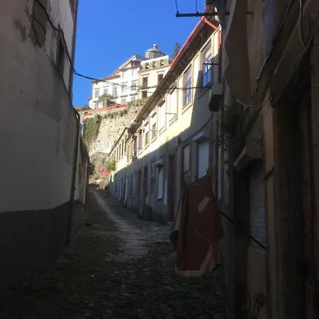 Verites Dame * Porto